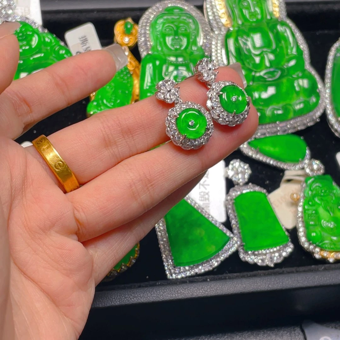 翡翠未镶嵌吊坠(不含链)