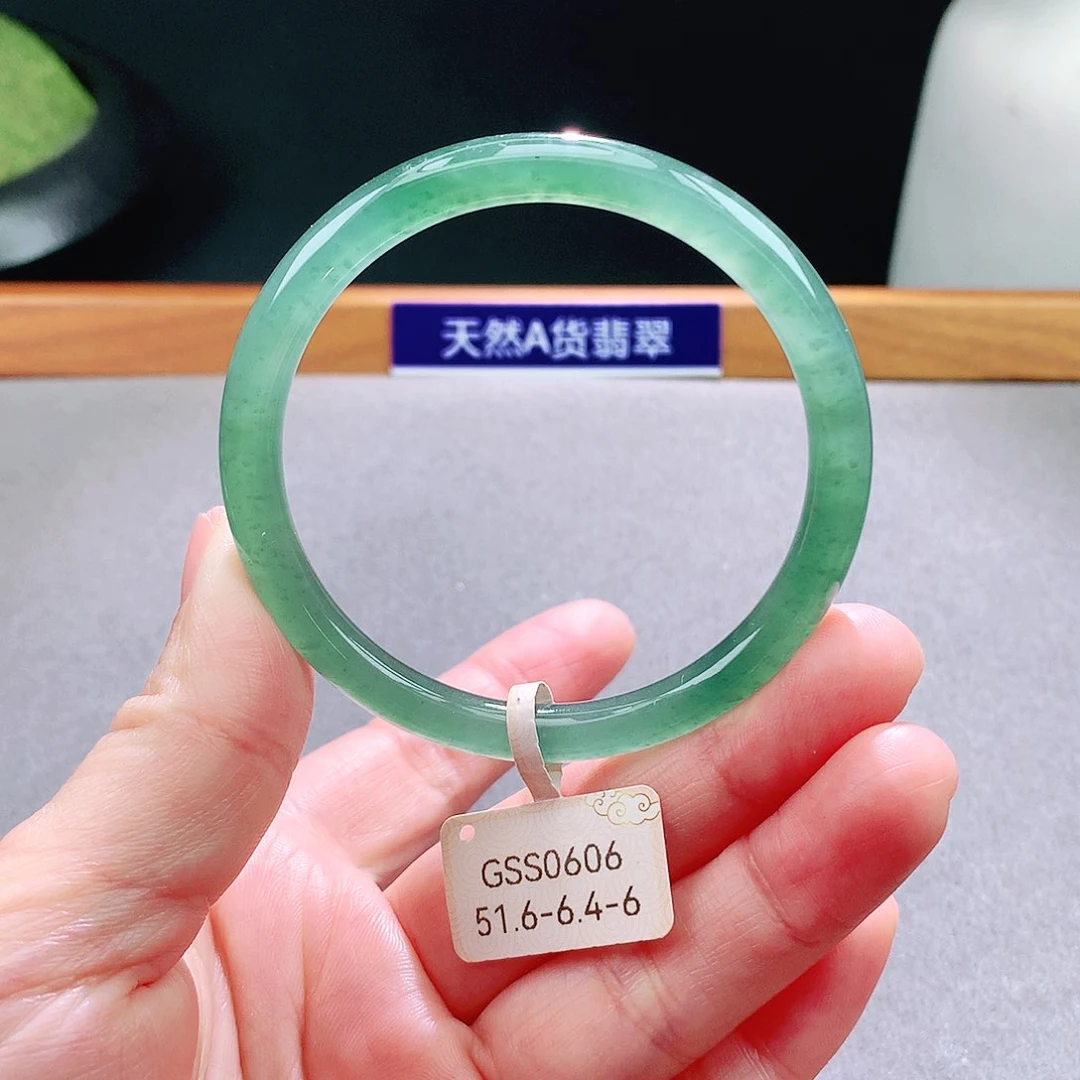 未镶嵌手镯翡翠天然翡翠手镯a货