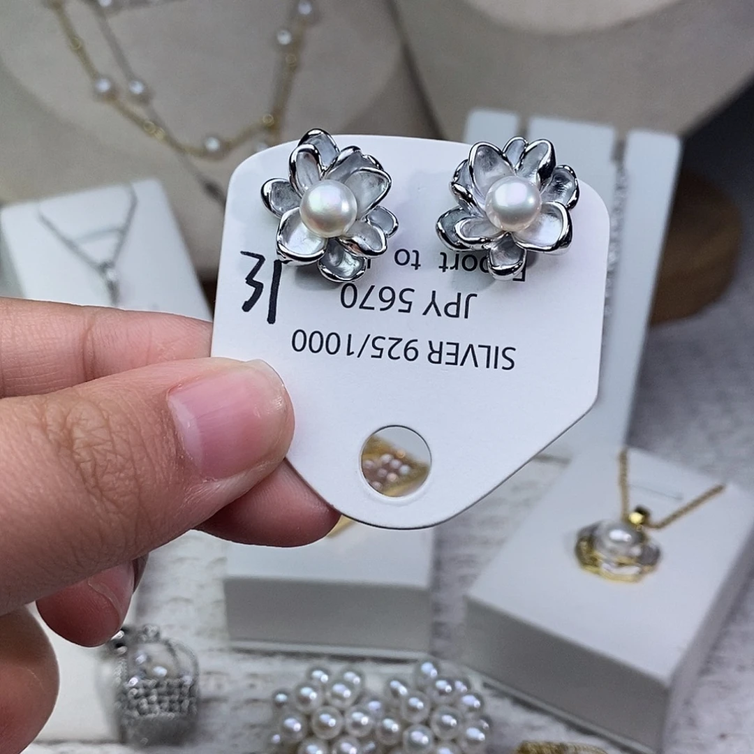 银S925镶嵌耳饰淡水珍珠