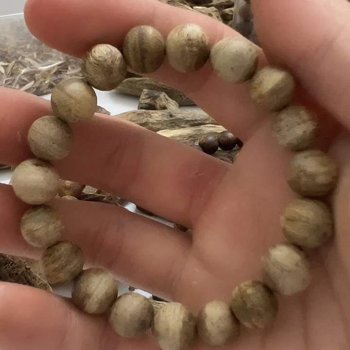 沉香沉香碎屑卡1规格一般油脂