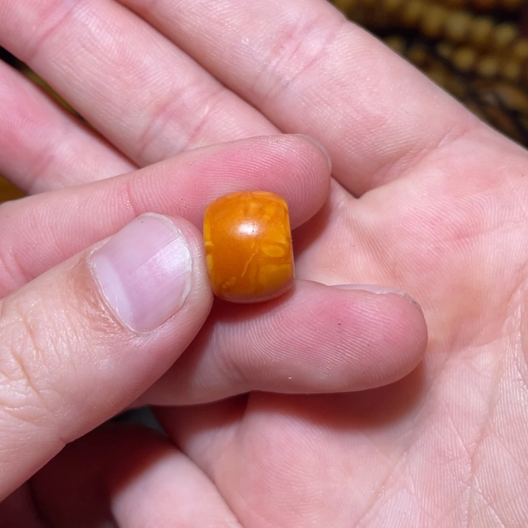 我***边琥珀未镶嵌裸石墩子