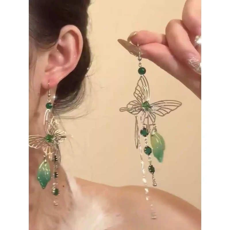 新中式国风绿色蝴蝶流苏耳钉轻奢高级感精致耳环2024新款汉服耳饰