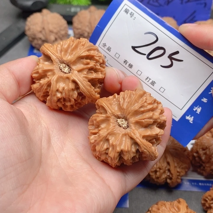 把件桃核41苹果园205号牌