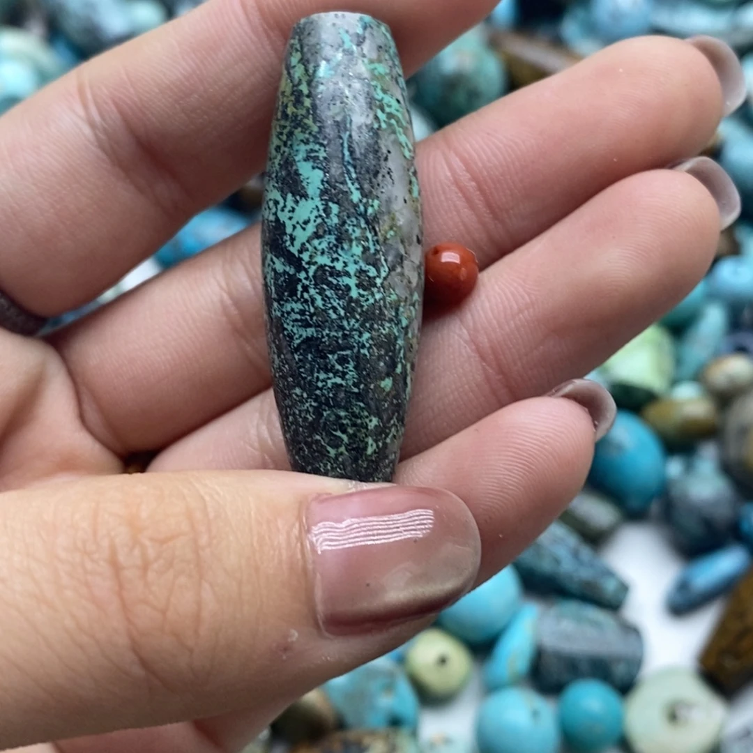 南红玛瑙未镶嵌珠宝奇石