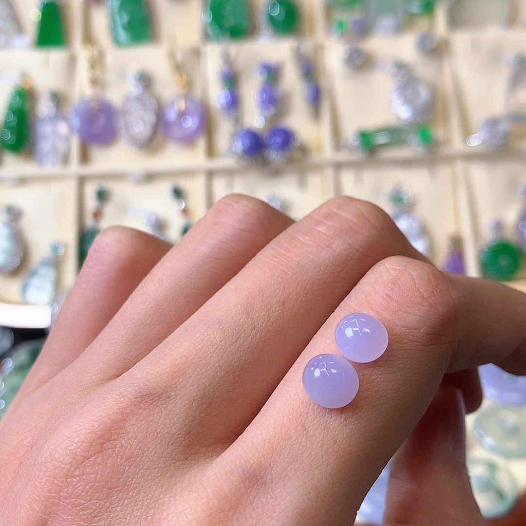 翡翠颈饰未镶嵌裸石