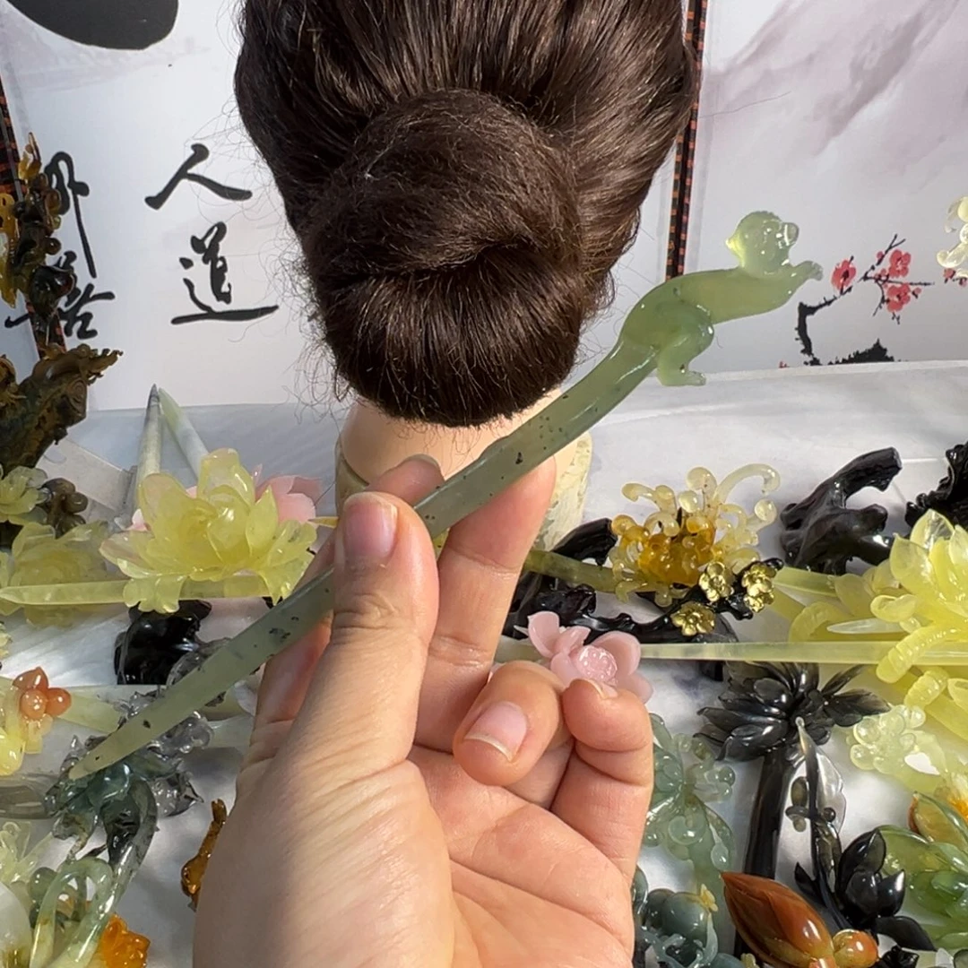 蛇纹石玉未镶嵌发饰