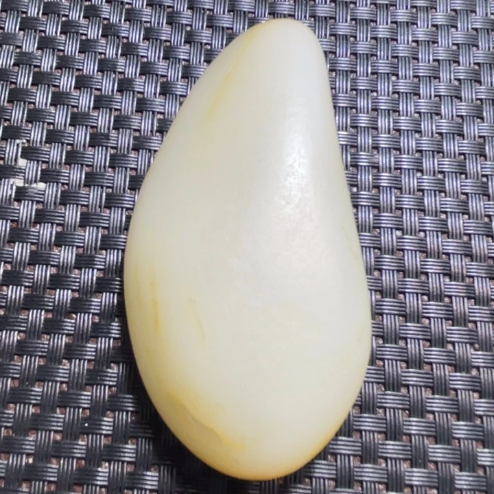 未镶嵌和田玉把件