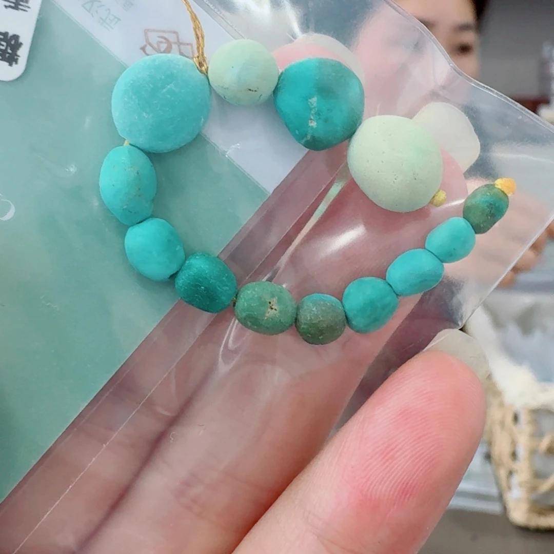 未镶嵌绿松石珠宝奇石
