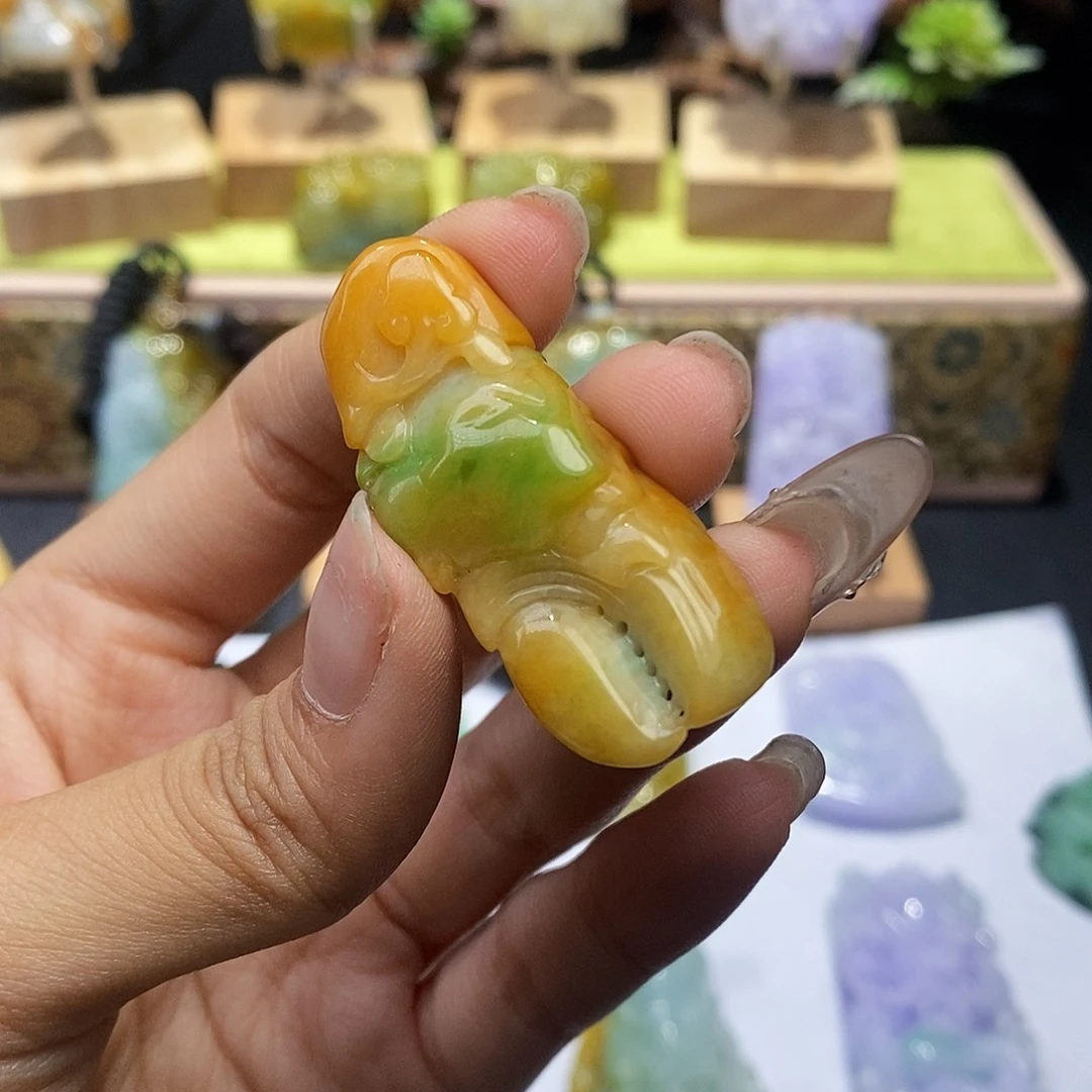 定制翡翠未镶嵌天然缅甸翡翠A货