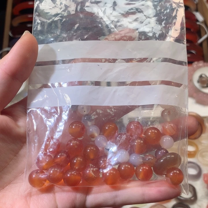 玛瑙/玉髓手镯未镶嵌L****Y