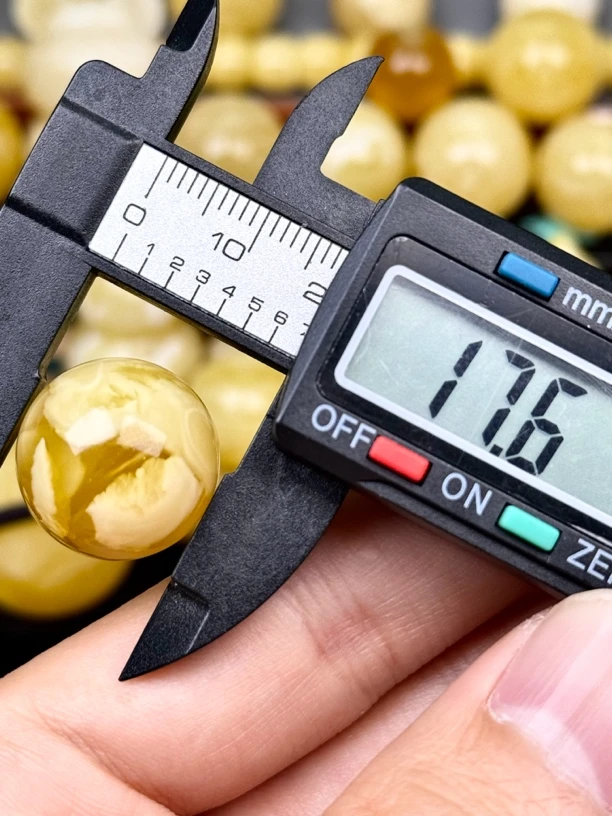 17.6mm俄料国矿一级料浓瓷白妖孽虎皮纹千层雪橘底金溶洞蜜蜡圆珠