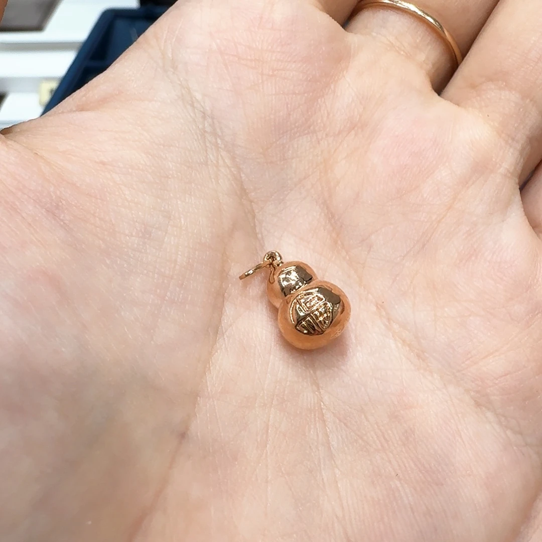 颈饰18K金镶嵌钻石