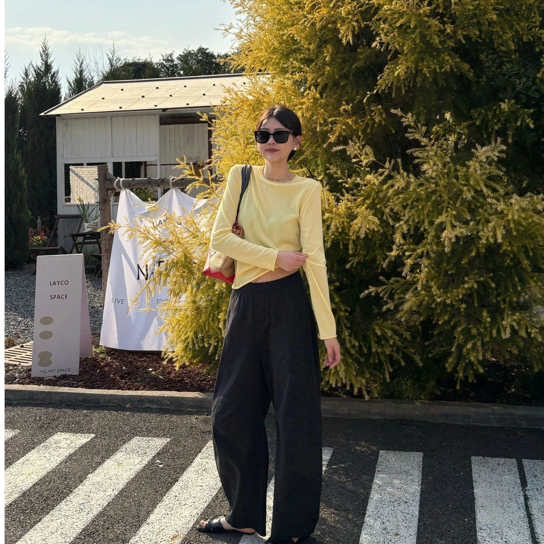 肌理牛仔镰刀裤