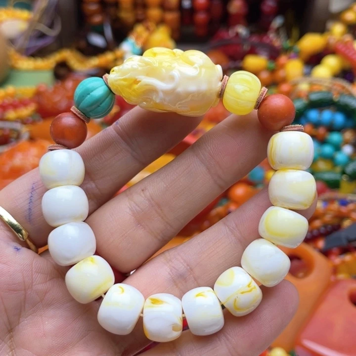 树脂制品54号白色貔貅手串