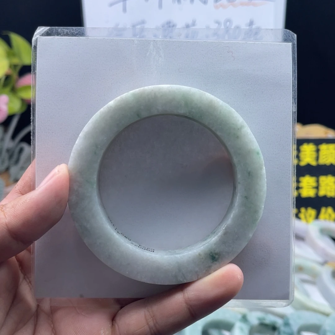 未镶嵌57-63定制翡翠