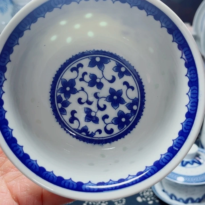 青花玲珑5寸饭碗紫荆花有花