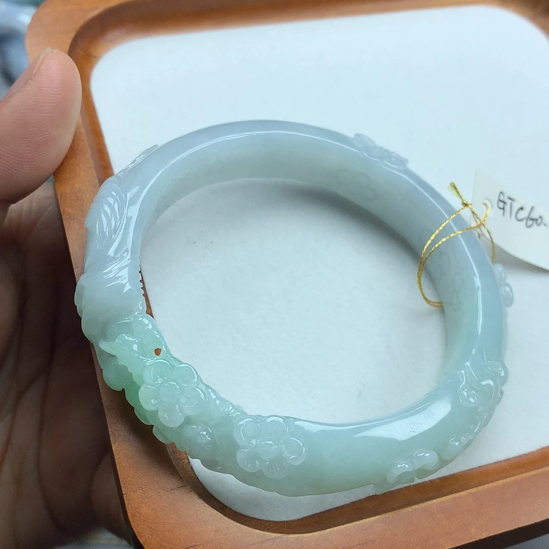 翡翠未镶嵌手镯天然翡翠57.4