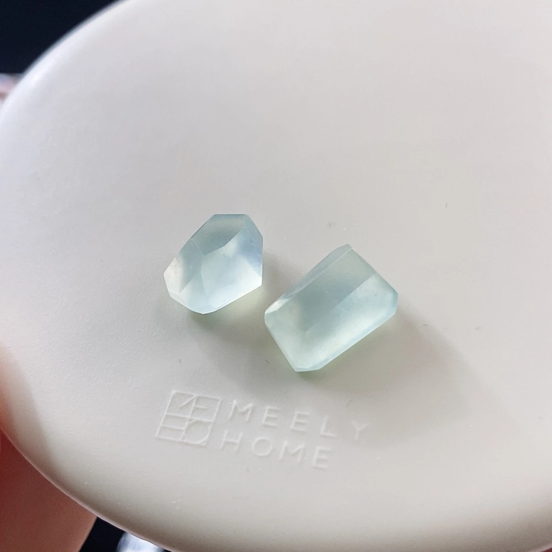 散珠翡翠冰晴二选一