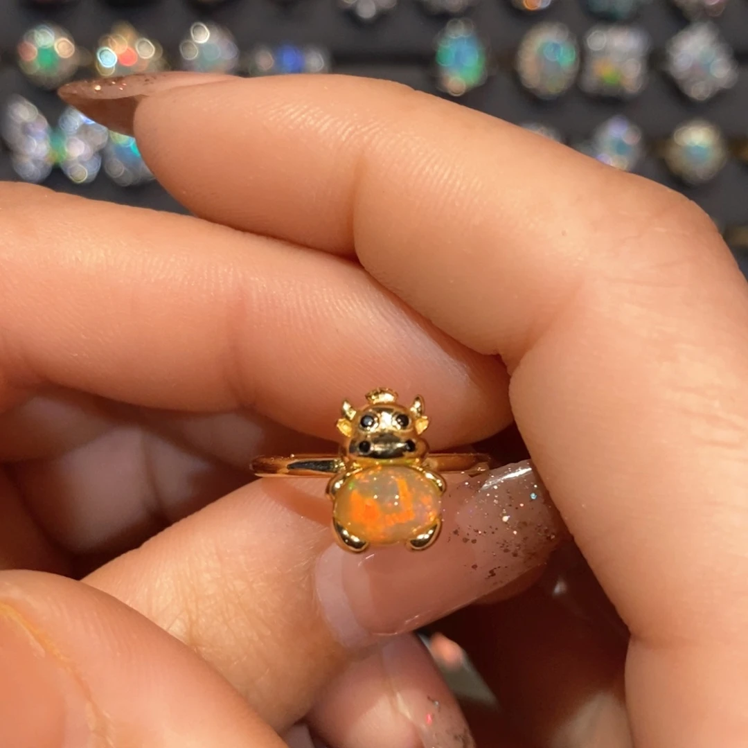 欧泊欧泊戒指银S925镶嵌