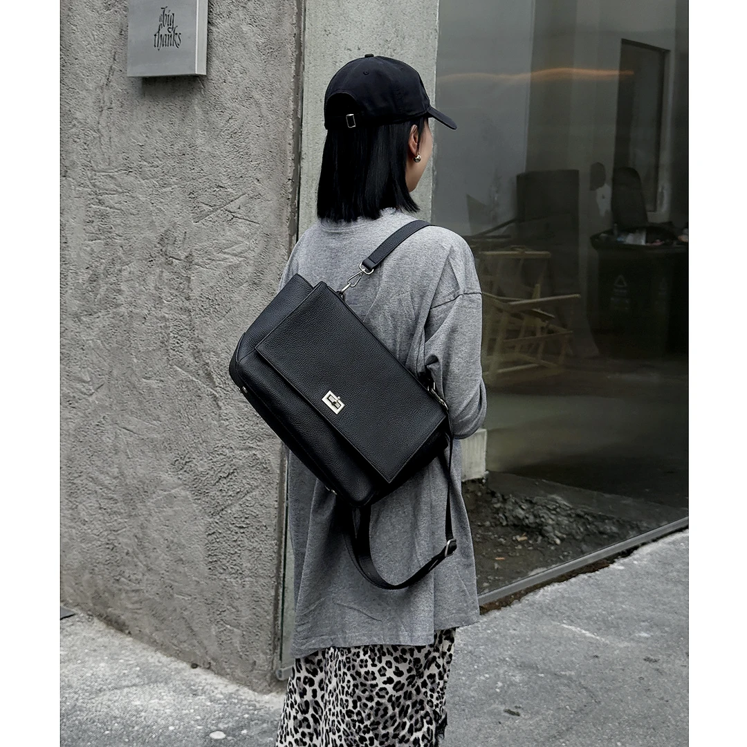 JISHE即奢贵版本头层牛皮订制拉宽锁扣翻盖搭衣神器托特包AL6767