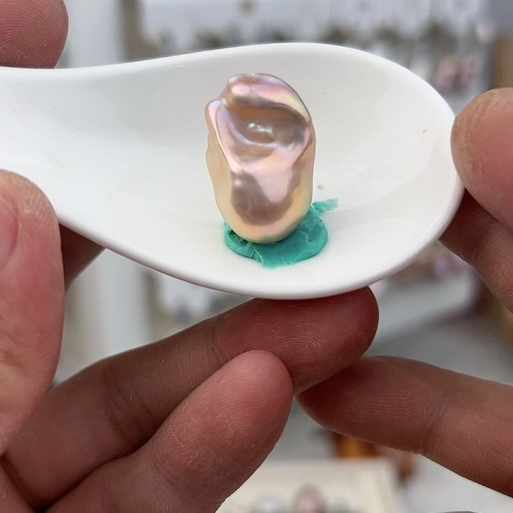颈饰未镶嵌淡水珍珠