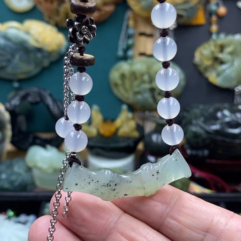 【闪购商品】蛇纹石玉未镶嵌吊坠