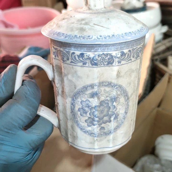摆件陶瓷盘子碗啥都有