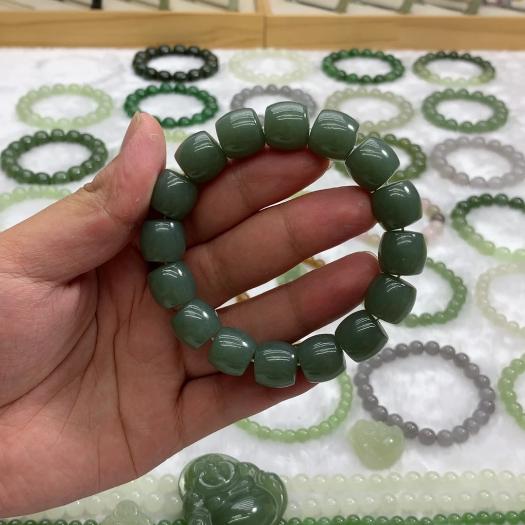 手串未镶嵌和田玉（直切且末蓝14）