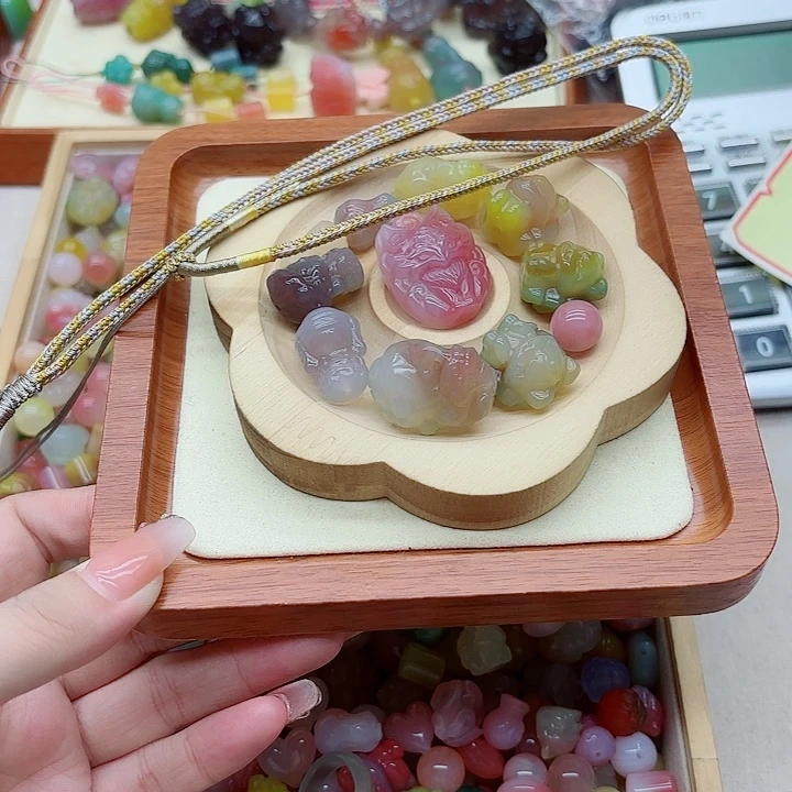 豆***》未镶嵌手链玛瑙/玉髓盐源12