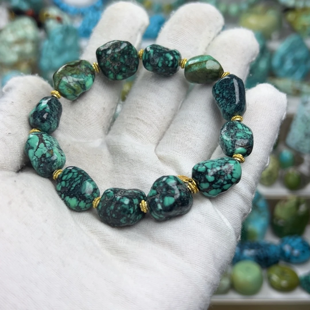 绿松石未镶嵌珠宝奇石