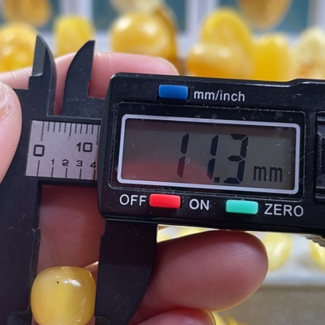 【闪购商品】琥珀裸石未镶嵌5杂