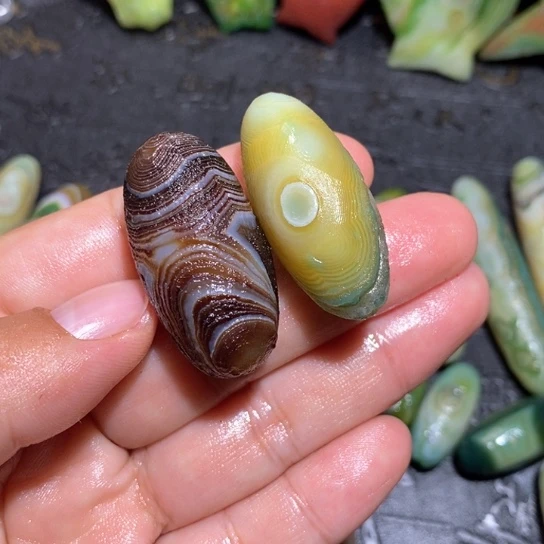 石英质玉珠宝半成品未镶嵌元*