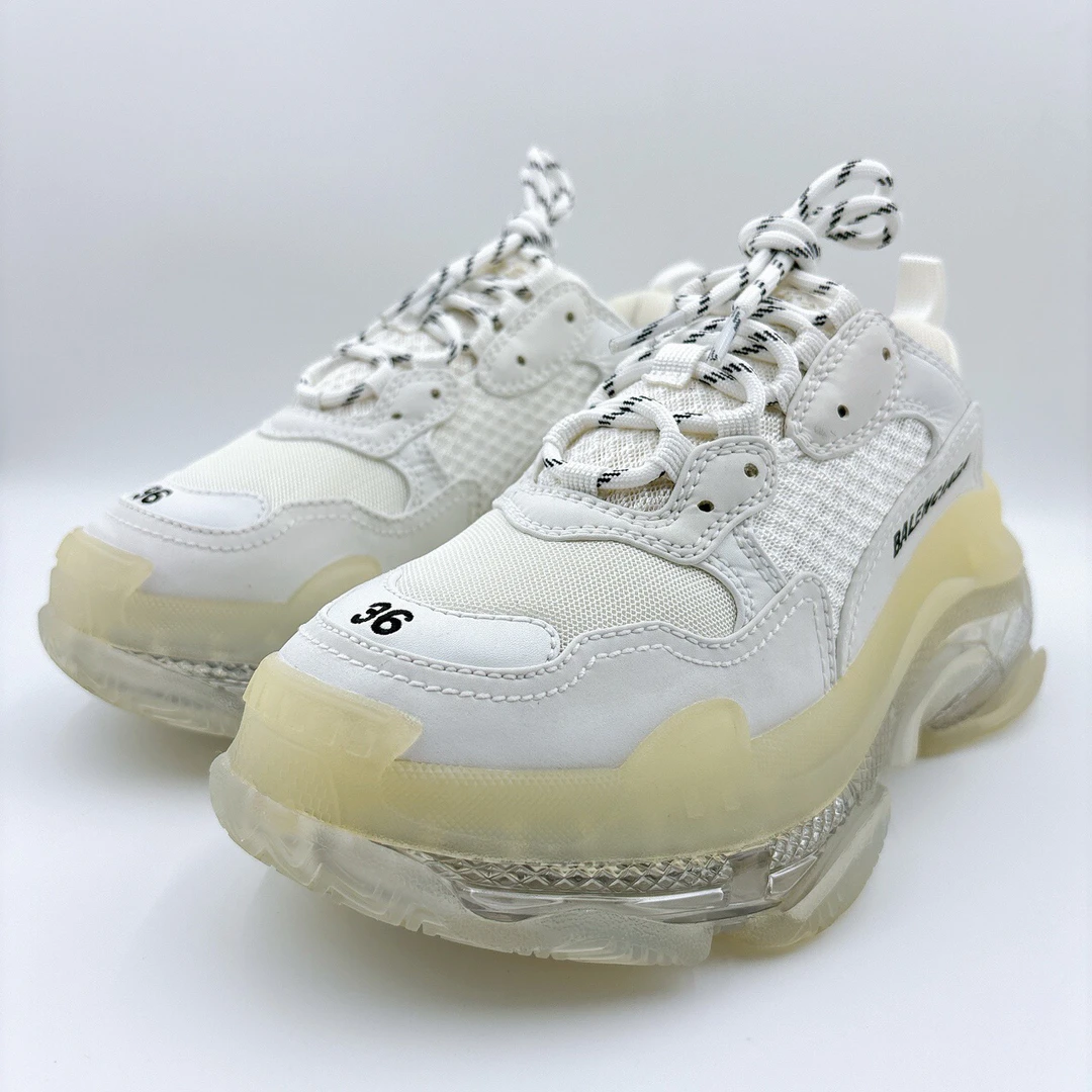 95新 Balenciaga/巴黎世家 36码/纯白色triples老爹鞋/BM00674
