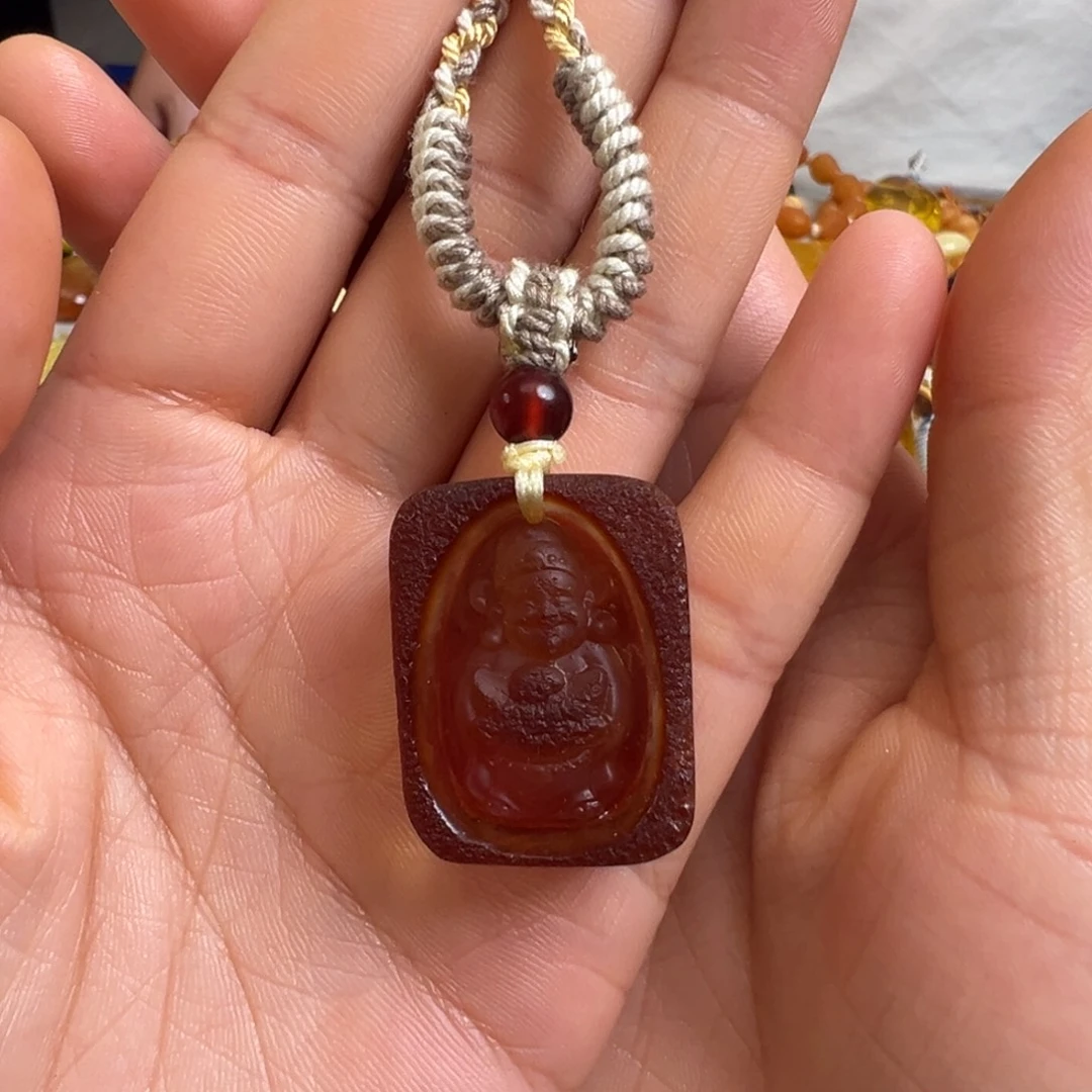 未镶嵌琥珀裸石琥珀