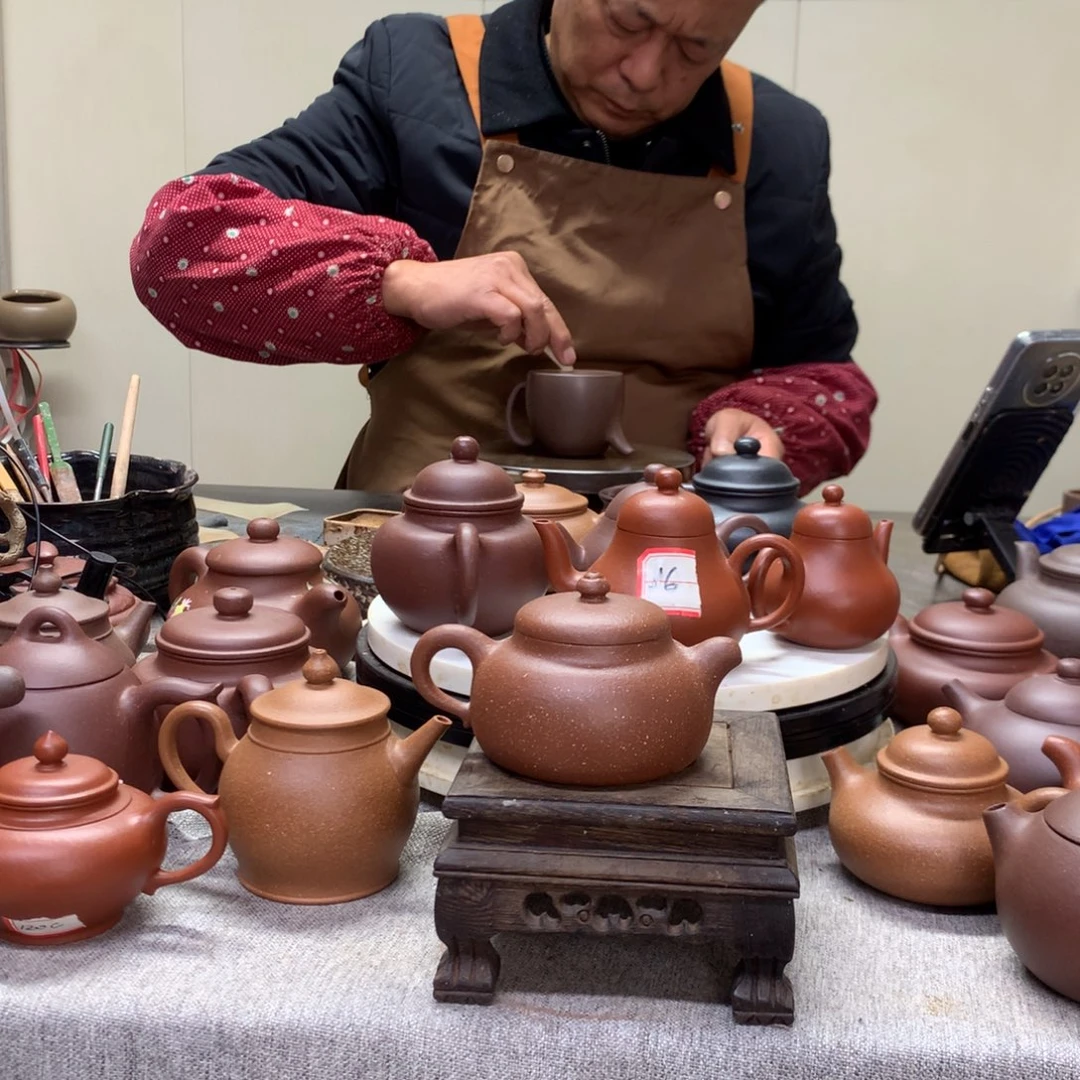 紫泥茶壶红降坡趣瓜130 C半手工制作