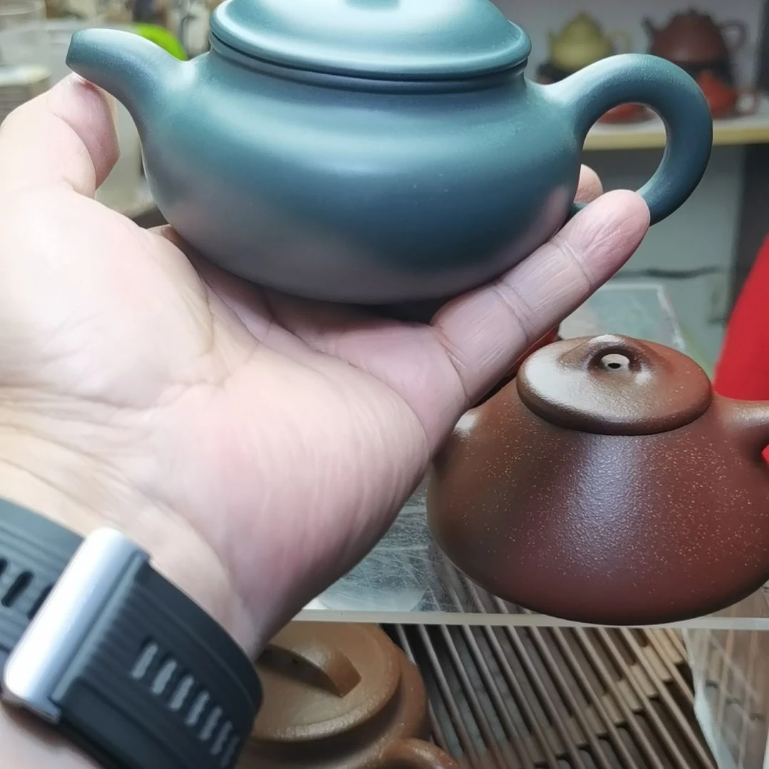 向***️茶壶紫砂老绿泥，仿古壶，210CC容量
