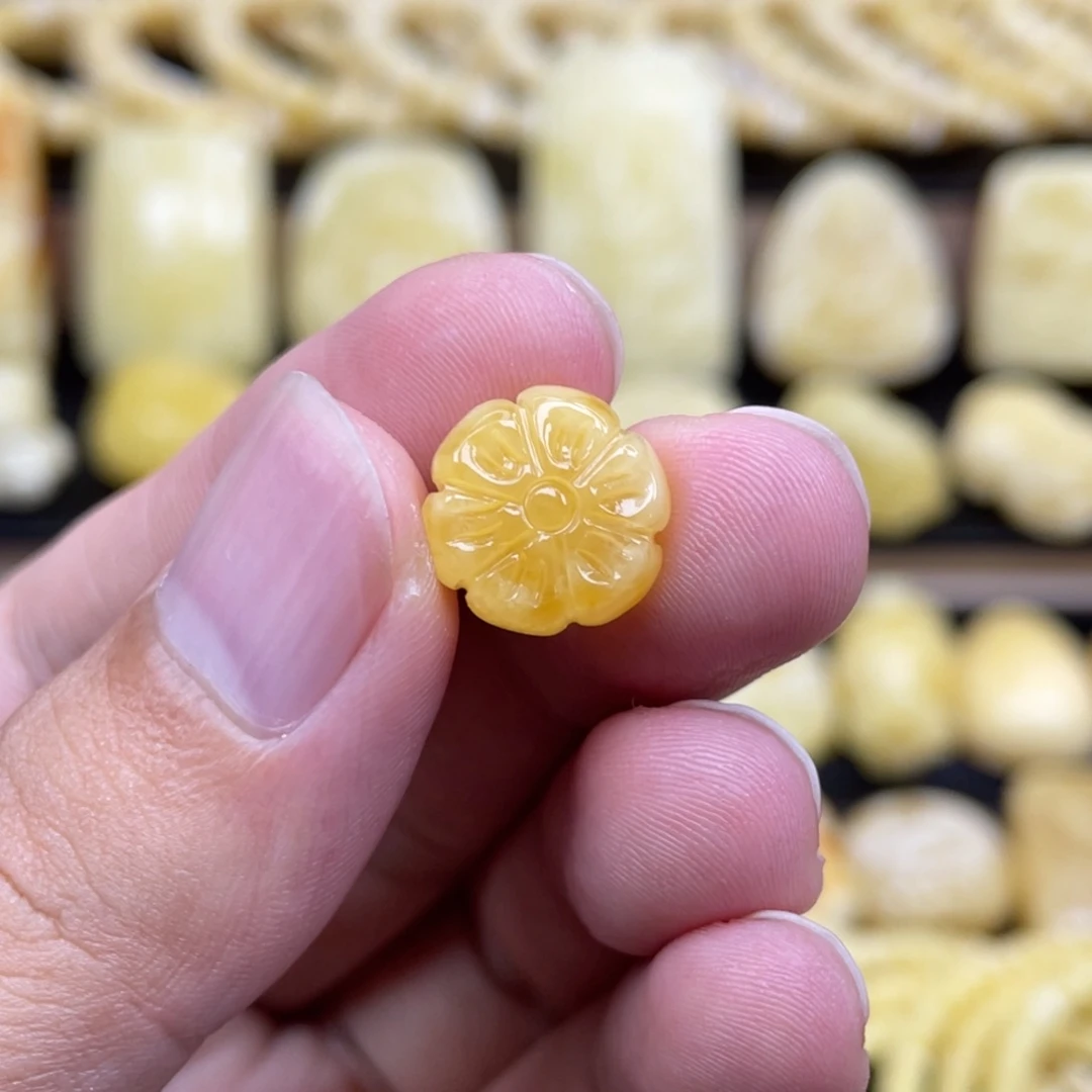 琥珀未镶嵌裸石琥珀蜜蜡