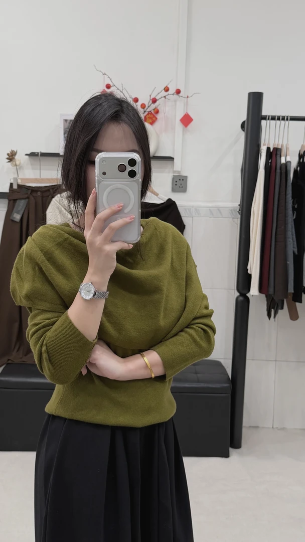 休闲风时尚套装绿色宽松保暖网红卫衣针织打底衫