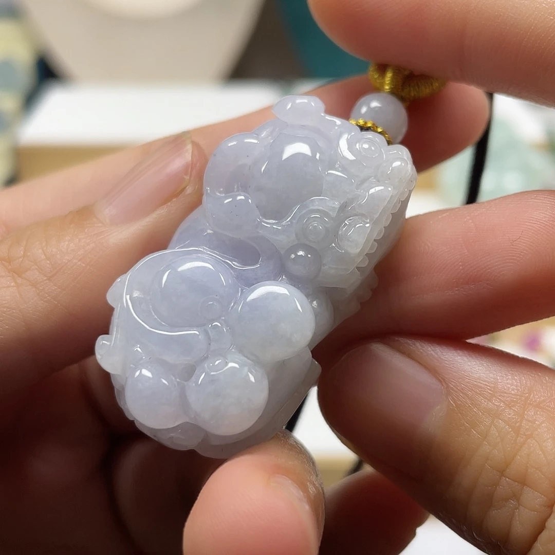 翡翠未镶嵌颈饰天然翡翠貔貅吊坠一件8号