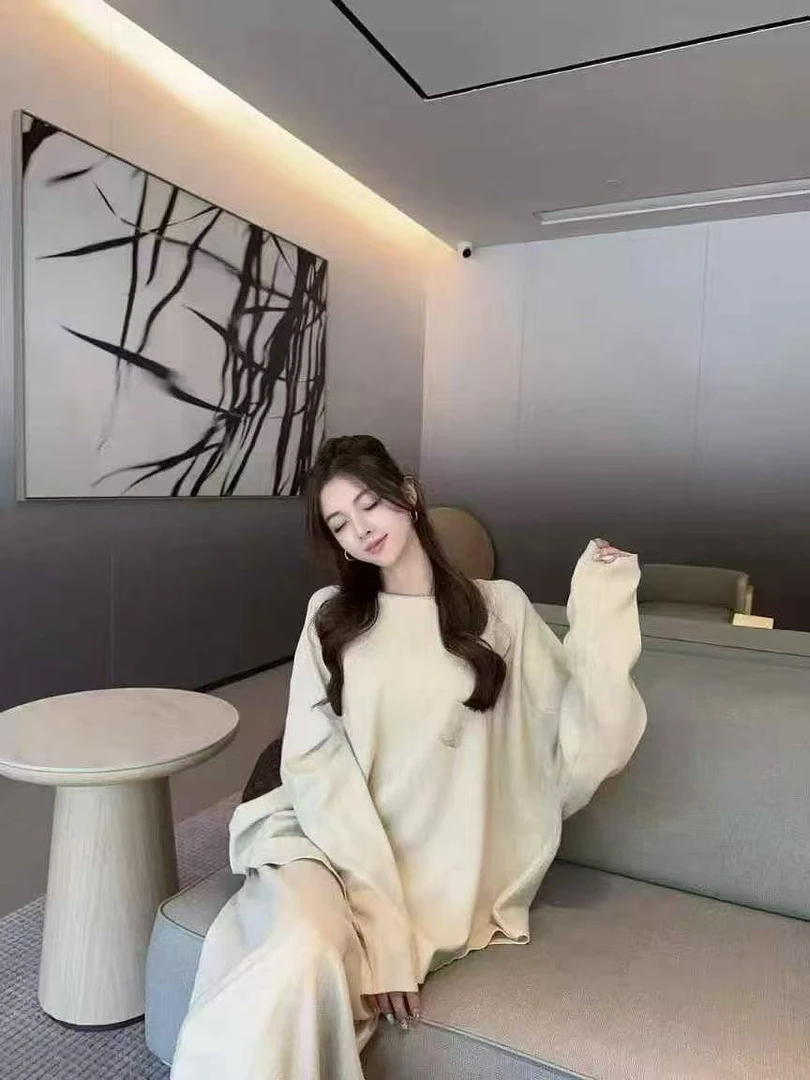2025早秋新款高级休闲韩版时尚百搭显瘦针织衫女套装