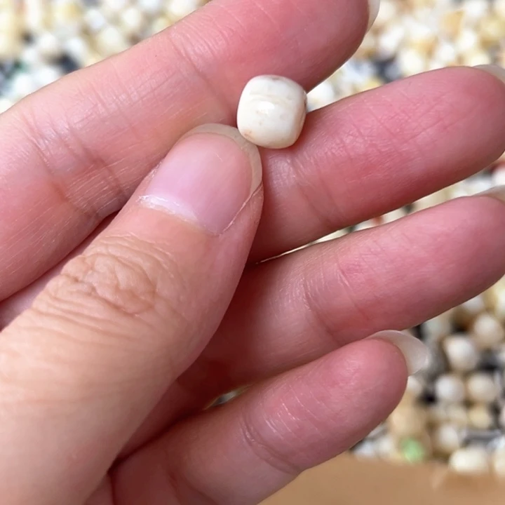 裸石蜜蜡未镶嵌8.4mm一个