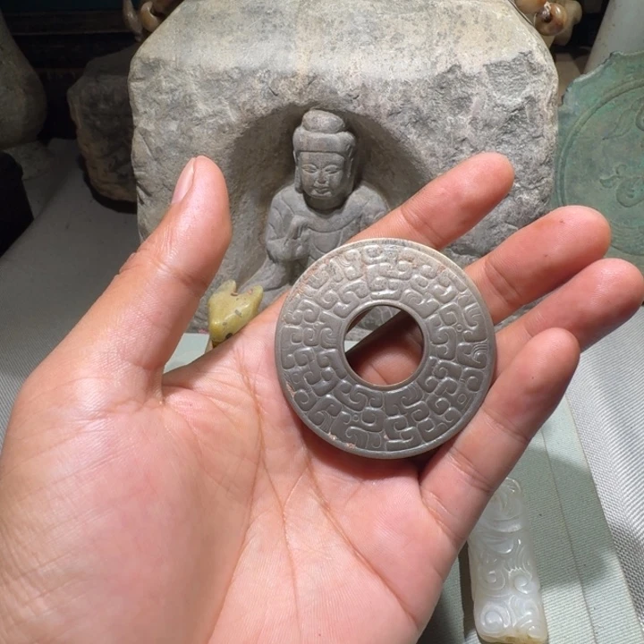 金***牛和田玉（糖玉）未镶嵌挂件