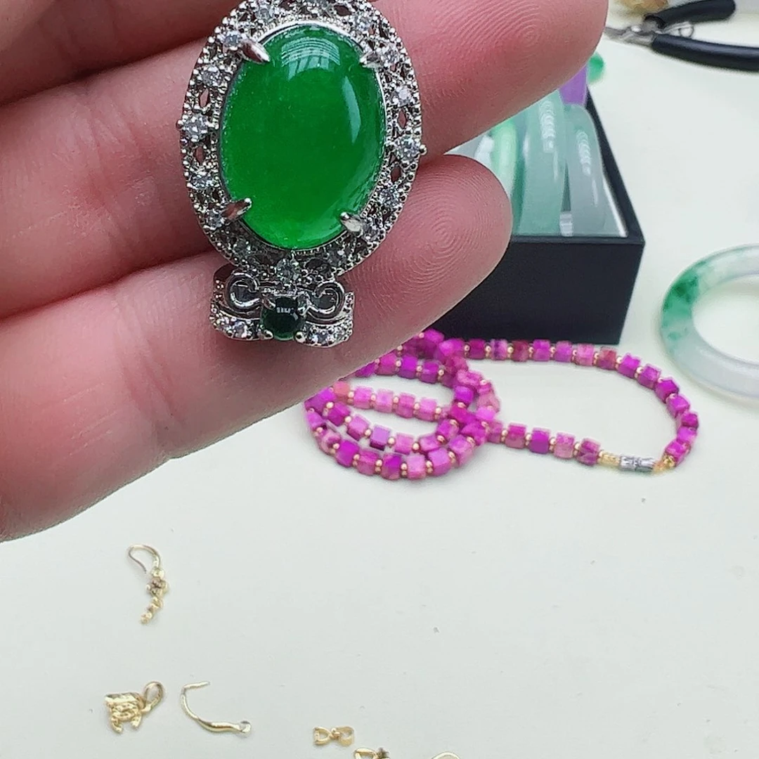 翡翠吊坠(赠链)银S925镶嵌