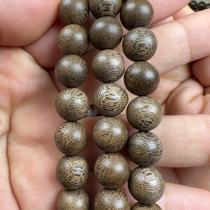 *****沉香手串越南芽庄白棋星空瘤疤