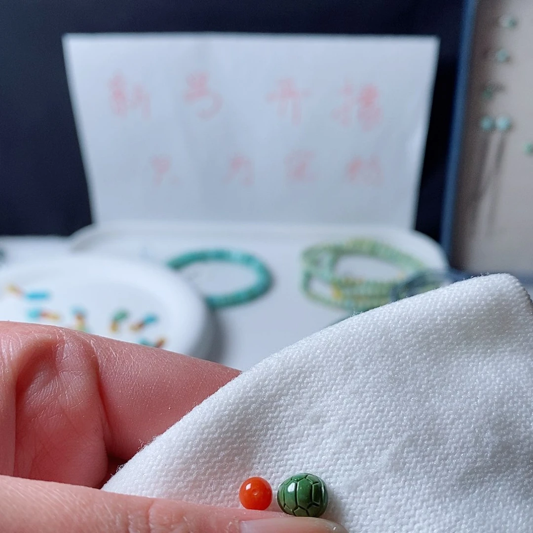 南红玛瑙颈饰未镶嵌