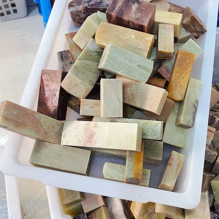 青田石印石i****7今天我也很