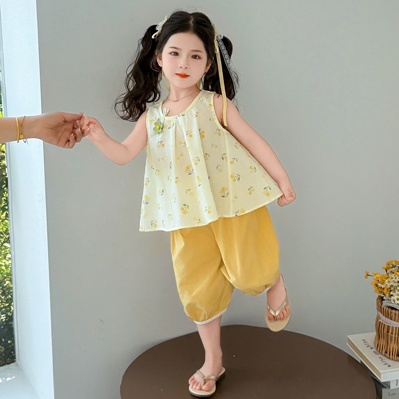 女童夏季套装2025新款儿童背心灯笼裤韩系洋气宝宝夏装碎花两件套
