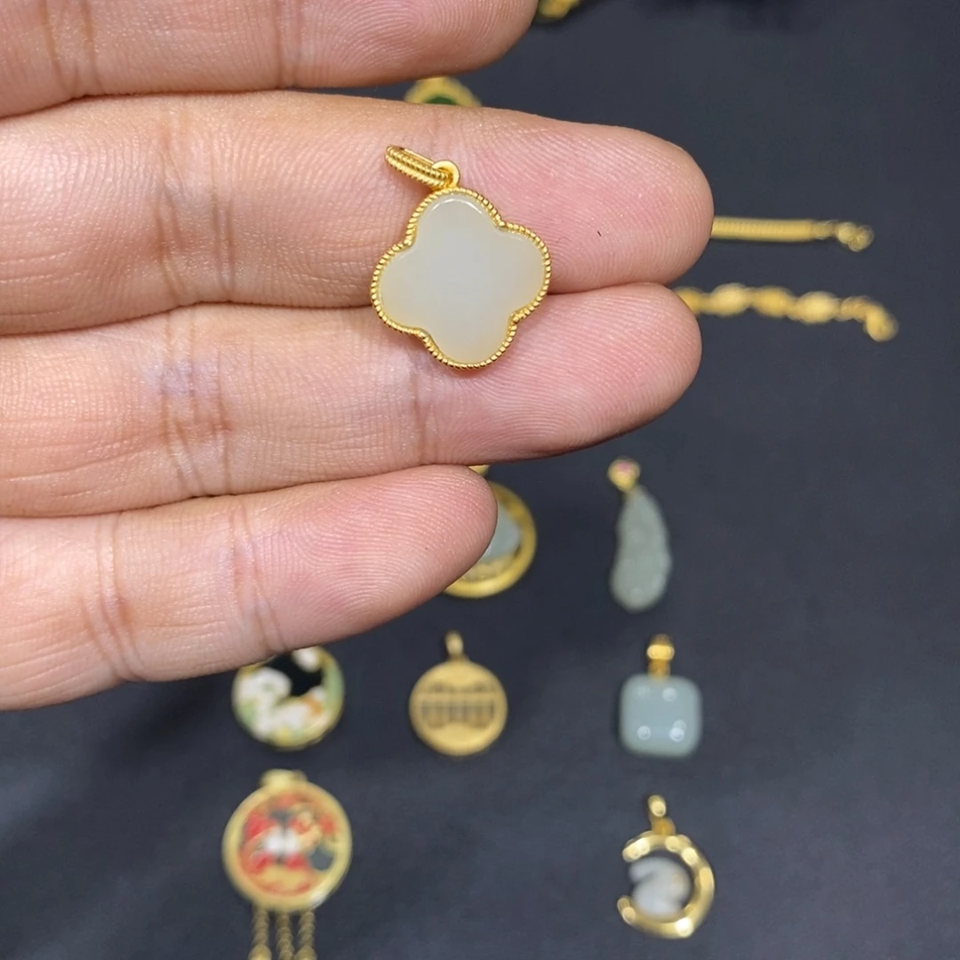 和田玉银S925镀金镶嵌颈饰