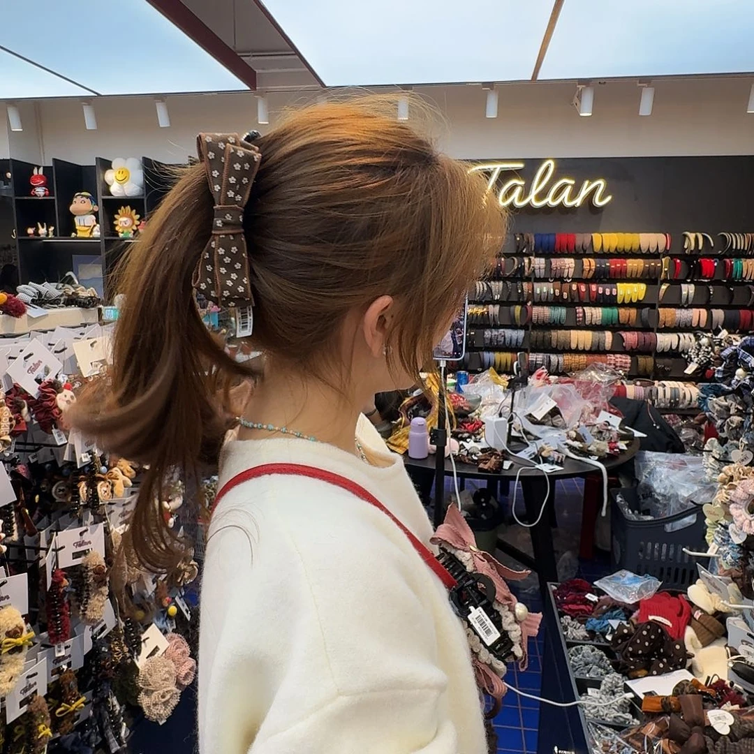 布艺非金属花花香焦夹哦哦