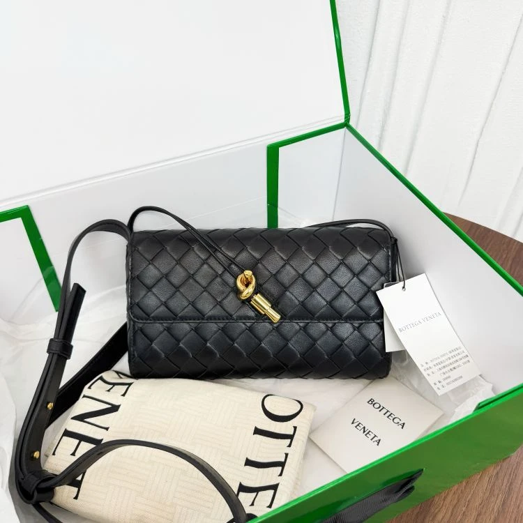 95新/葆蝶家/C6843100779/[251116LLYC]